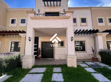 Casa de 3 habitaciones, Pachuca · Renta Casa en Zona Plateada Provenza Pachuca