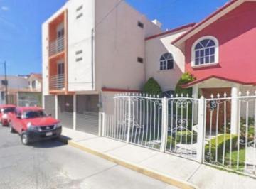 Casa de 3 habitaciones, Pachuca · Casa en Fracc Villas del Alamo Hidalgo Garantia Hipotecaria Oportunidad Unica