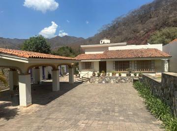 Casa en Venta de 4 habitaciones  · Se Vende Casa en Fracc Chulavista
