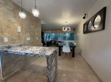 Casa en condominio de 2 habitaciones,  · Townhouse Remodelada en Venta en Roma Norte | $8,000,000 Mxn