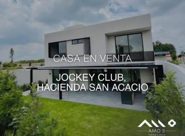 Casa de 4 habitaciones, Zapopan · Se Vende Casa en Hacienda San Acacio Jockey Club