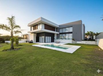 Casa de 6 habitaciones, Alvarado · Casa en Venta en Marinas en Punta Tiburón