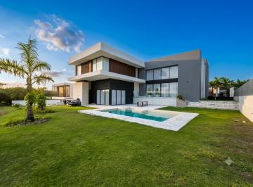 Casa de 6 habitaciones, Alvarado · Casa en Venta en Marinas en Punta Tiburón