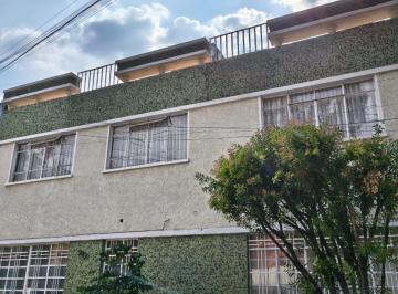 Casa de 6 habitaciones, Cuauhtémoc · Casa en Venta con Uso de Suelo Habitacional
