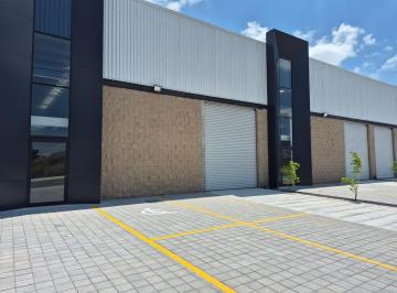 Bodega comercial · 768m² · 8 Estacionamientos · Bodega Industrial en Renta en Parque Industrial en El Carmen Frente a Carretera 57