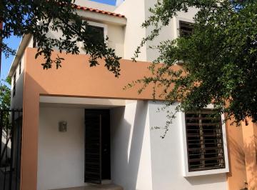 Casa de 3 habitaciones, García · Gran Oportunidad Casa en Venta Lomas Sector Bosques García Nuevo Leon