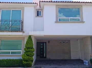 0ad671a87ebbecf2e57d29d8b62875ffff076ba1b729adba8d6fc044b54ac264 · Casa en Metepec Sobre Av Independencia Para Quien Prioriza Ubicación