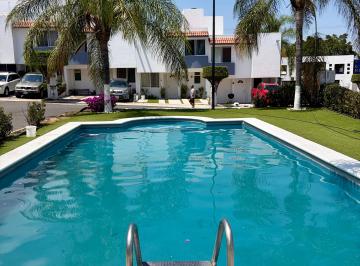 Casa en condominio de 3 habitaciones, Corregidora · Casa Modelo Grande en Villas de Tejeda – Amplios Espacios y Ubicación Premium