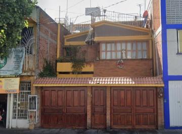 Casa de 4 habitaciones, Benito Juárez · Casa en Venta en Ahorro Postal