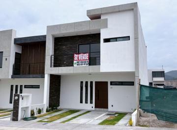 Casa en condominio de 3 habitaciones, El Marqués · Casa en Venta, en Capital Sur