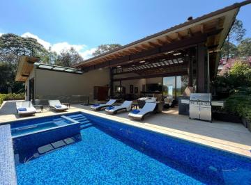 Casa · 1200m² · 6 Recámaras · 6 Estacionamientos · Casa en Venta - (4)