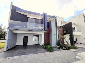 1 · Casa en Venta en Lomas de Angelopolis, en Parque Foresta, Frente a Chedrahui Select