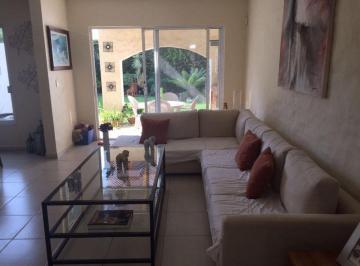 Casa de 3 habitaciones, Cuernavaca · Casa en Venta en Cuernavaca