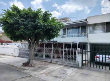 Casa de 4 habitaciones, Guadalajara · Casa en Jardines del Bosque Para Remodelar Ubicación Premium Cerca de López Mateos