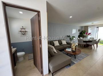 Casa de 3 habitaciones, El Marqués · Zire Casa en Venta con 3 Recámaras, Acabados Premium y Cocina Equipada Goh2654