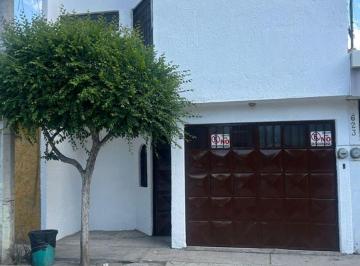 Casa de 3 habitaciones, San Luis Potosí · Venta de Casa Cercas de Zona Industrial, y del Periferico