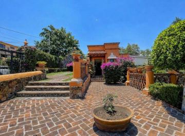d4f5602a90ce0278bd2be4852adcfb642fc0797723b97b90df4b67417b17733f · Casa Venta, Club de Golf Hacienda