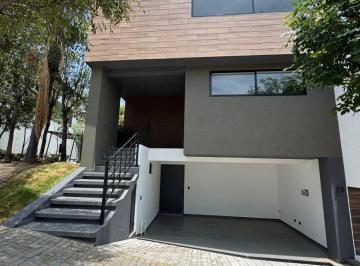 Casa de 3 habitaciones, San Andrés Cholula · Casa en Venta en Parque Cuernavaca, Lomas de Angelopolis, con Amplios Espacios y Acabados de Lujo