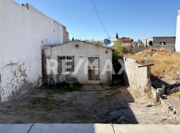 Casa de 2 habitaciones, Chihuahua · Casa en Venta – Colonia Rosario