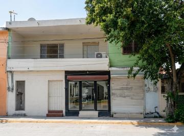 Casa · 125m² · 5 Recámaras · 1 Estacionamiento · Casa en Venta, Jardines de San Nicolás, San Nicolás de Los Garza