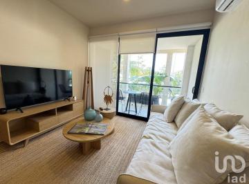 Departamento · 55m² · 1 Recámara · 1 Estacionamiento · Venta de Departamento de 1 Recámara en Cancún; Tu Inversión Ideal Frente a Cumbres, Cancún
