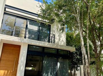 Casa de 3 habitaciones, Benito Juárez · Casa en Renta Av Colegios