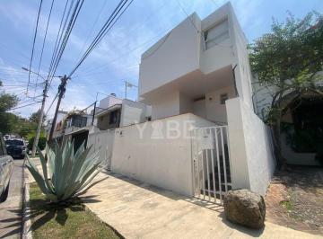 Casa de 4 habitaciones, Guadalajara · Casa en Venta en Providencia