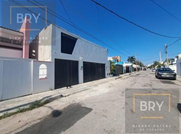 Departamento · 386m² · 5 Recámaras · 3 Estacionamientos · Se Vende Casa "Dúplex", Como Nueva, Dos Casas en Una, en Montealban