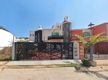 Casa de 4 habitaciones, Puerto Vallarta · Venta de Casa en La Colonia Fluvial Vallarta en Puerto Vallarta Jalisco