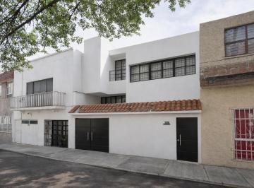 Casa de 5 habitaciones, Iztapalapa · Casa en Venta en Calle Sur 107, Heroes de Churubusco