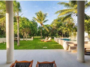 Villa · 780m² · Villa en Venta en Puerto Aventuras de 5 Habitaciones y 5 Baños Residencial Premiun