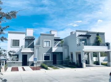 Casa de 2 habitaciones, Pachuca · Venta de Casa con 2 Habitaciones y Cocina Integral