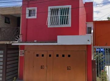 Casa de 4 habitaciones, Azcapotzalco · Casa en Venta en Cruz Gálvez 293.