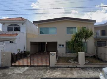 Casa de 5 habitaciones, Tuxpan · Hermosa Casa en Venta de Remate en Tuxpan, Veracruz