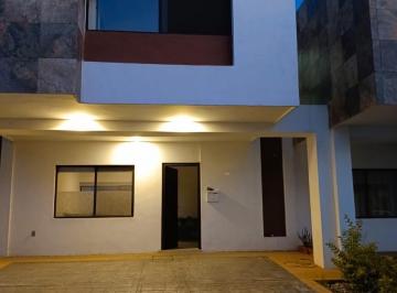 Casa · 3 Recámaras · 2 Estacionamientos · Casa - Condominio Jardines de Alejandría