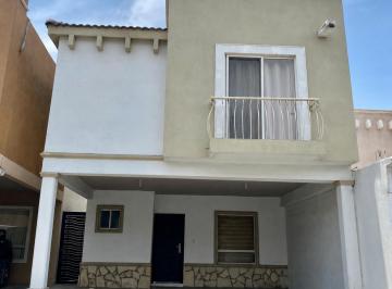 Casa de 3 habitaciones, Ramos Arizpe · Casa con 3 Recámaras en Renta en Portal Las Palomas