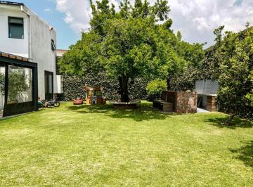 Casa de 3 habitaciones, Huixquilucan · Remodelada Hermosa Casa en Venta Lomas de Las Palmas: 331 m²