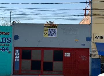 fachada · Local Comercial con Bodega