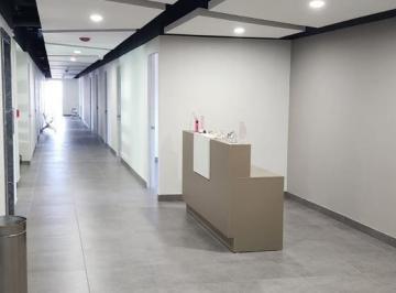 Local comercial · 46m² · 1 Estacionamiento · Consultorio en Renta $28,500 Wtc 2do Piso