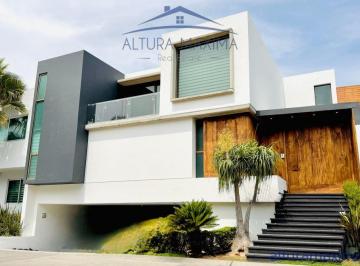 Casa de 4 habitaciones, Zapopan · Casa en Renta Villa Verona Zona Andares Zapopan