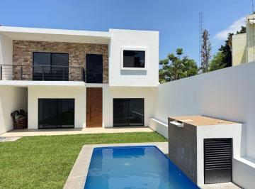 Casa · 400ha · 3 Recámaras · 3 Estacionamientos · Venta de Casa en Burgos