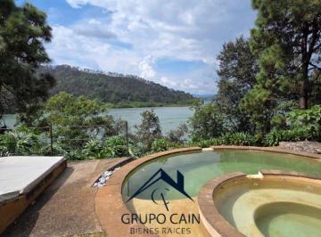 Casa de 9 habitaciones, Valle de Bravo · Casa en Renta con Acceso Directo Al Lago