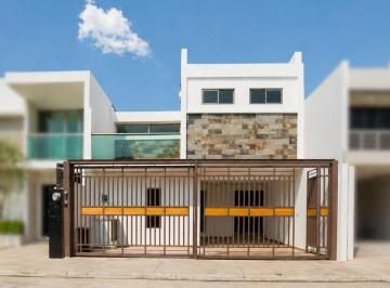 Casa · 250m² · 3 Recámaras · Casa en Venta Fracc Palmira Villahermosa