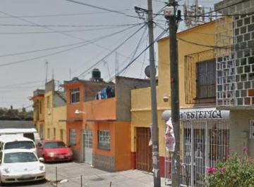 Casa de 3 habitaciones, Iztacalco · Venta de Casa en La Cruz Coyuya Iztacalco
