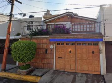 Casa de 4 habitaciones, Tlalnepantla de Baz · Casa en Venta en C. Isla San Marcos #43