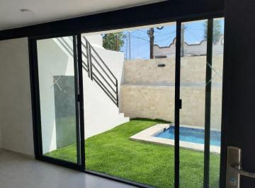Casa de 4 habitaciones, Cuernavaca · Venta Casa Jardines de Cuernavaca.