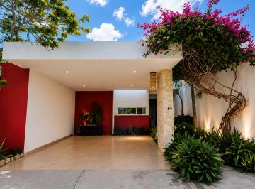 Casa de 3 habitaciones, Mérida · Casa en Venta en Montes de Ame