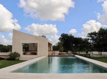 Terreno / Lote · 615m² · Venta Amplio Terreno de 615 m² en Jardines de La Rejoyada Amenidades Komchen