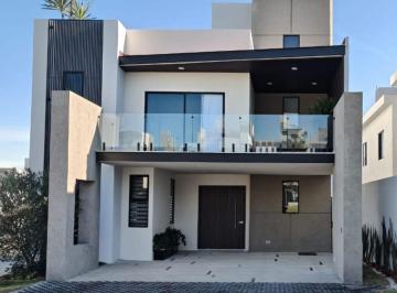 Casa de 4 habitaciones, Pachuca · Casa 4 Recámaras con Roof Garden, Acceso Rápido a Cdmx, Actopan y Arco Norte