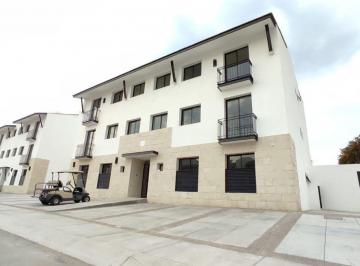 Departamento de 2 habitaciones, Querétaro · En Venta con Roof Garden Privado Departamento Torre de Piedra Gran Preserve Frente a Antea Queretaro